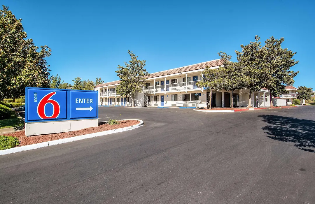 Motel 6-Redding, Ca - South-1